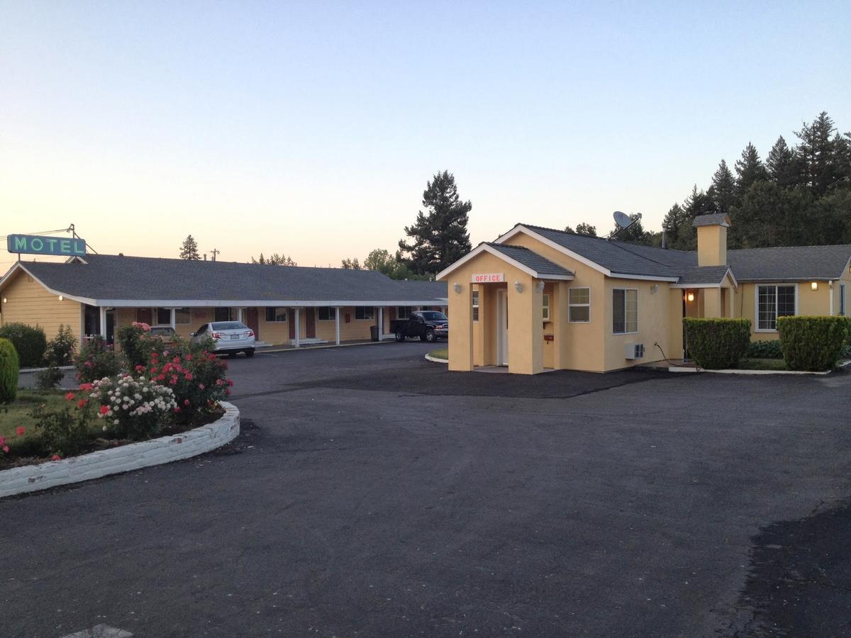 Edgewood Motel Willits Kültér fotó